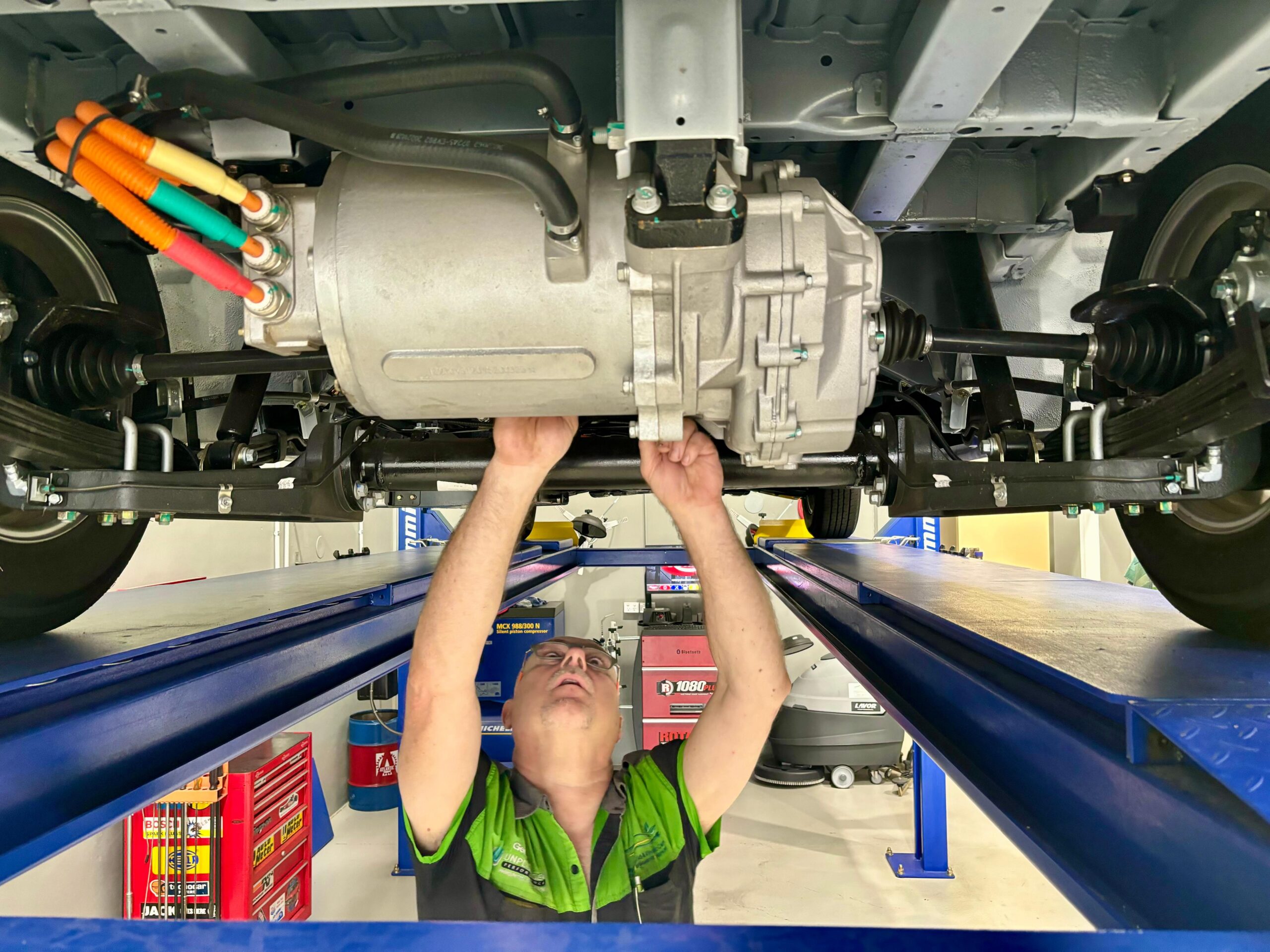 EV Technician, Auto Electrical & Electronics Nanodegree Course for ITI / Diploma