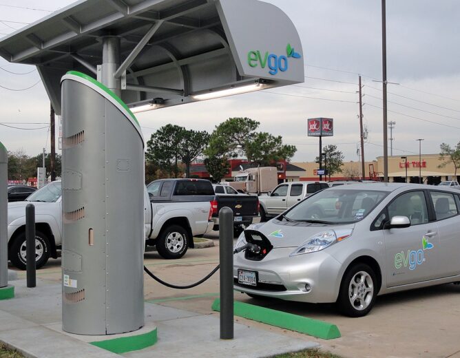 Plug-in vehicle