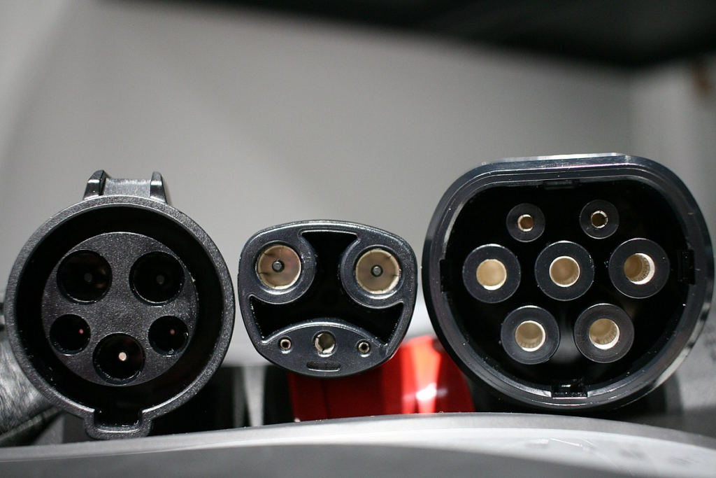 Type 1 connector