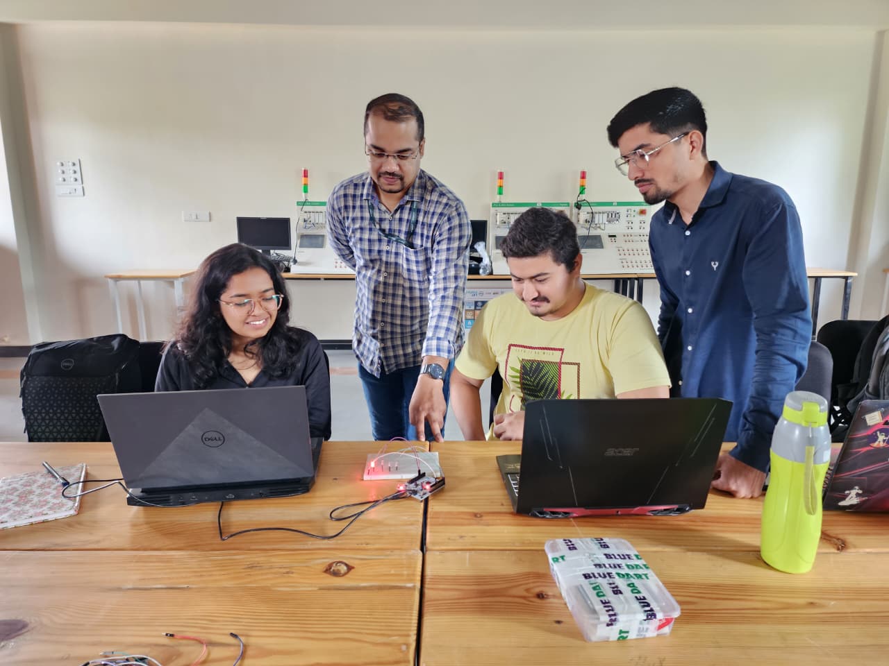 WhatsApp-Image-2025-09-27-at-2.02.22-PM-1