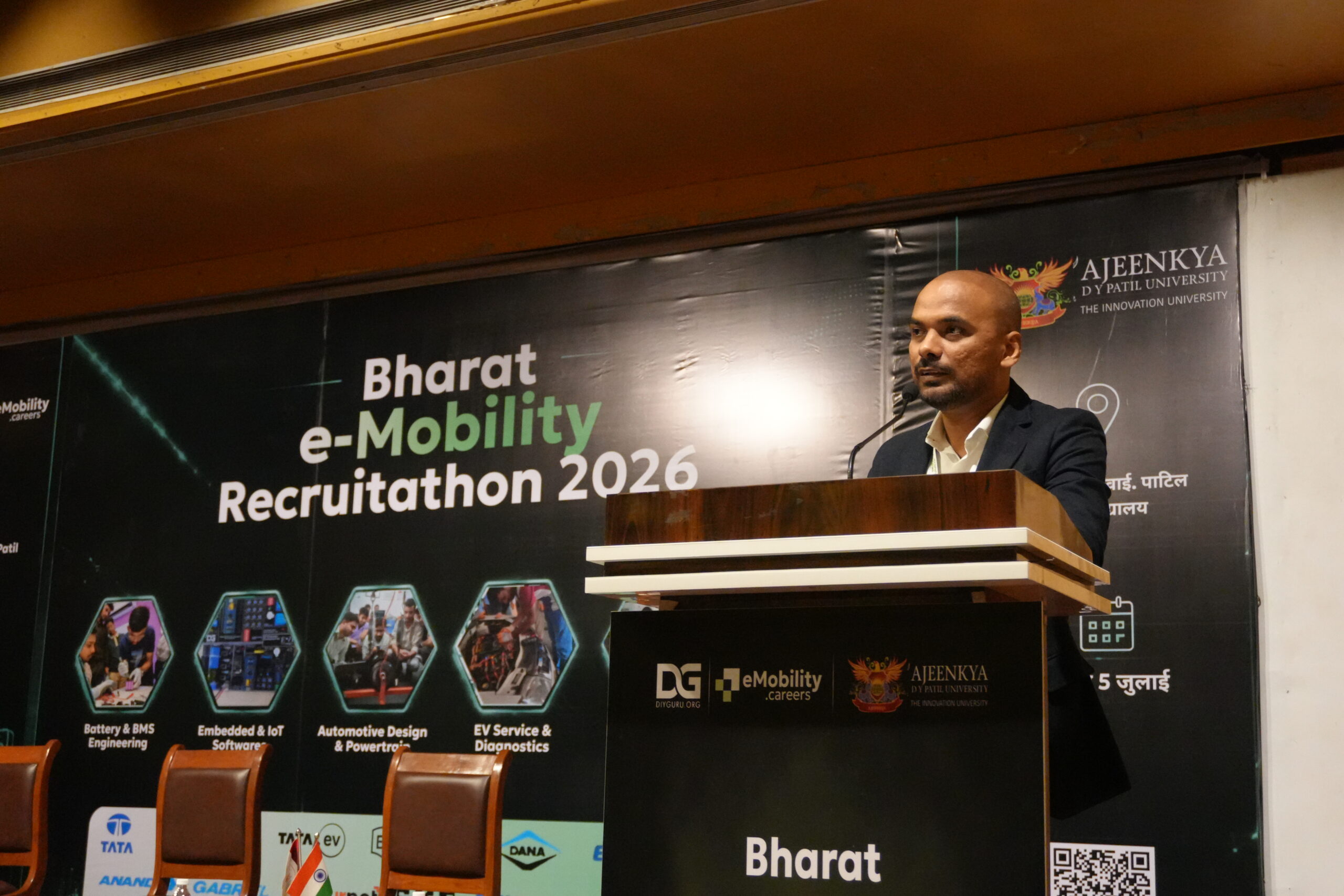 Avinash Singh, Founder & CEO of DIYguru, addressing the Recruitathon