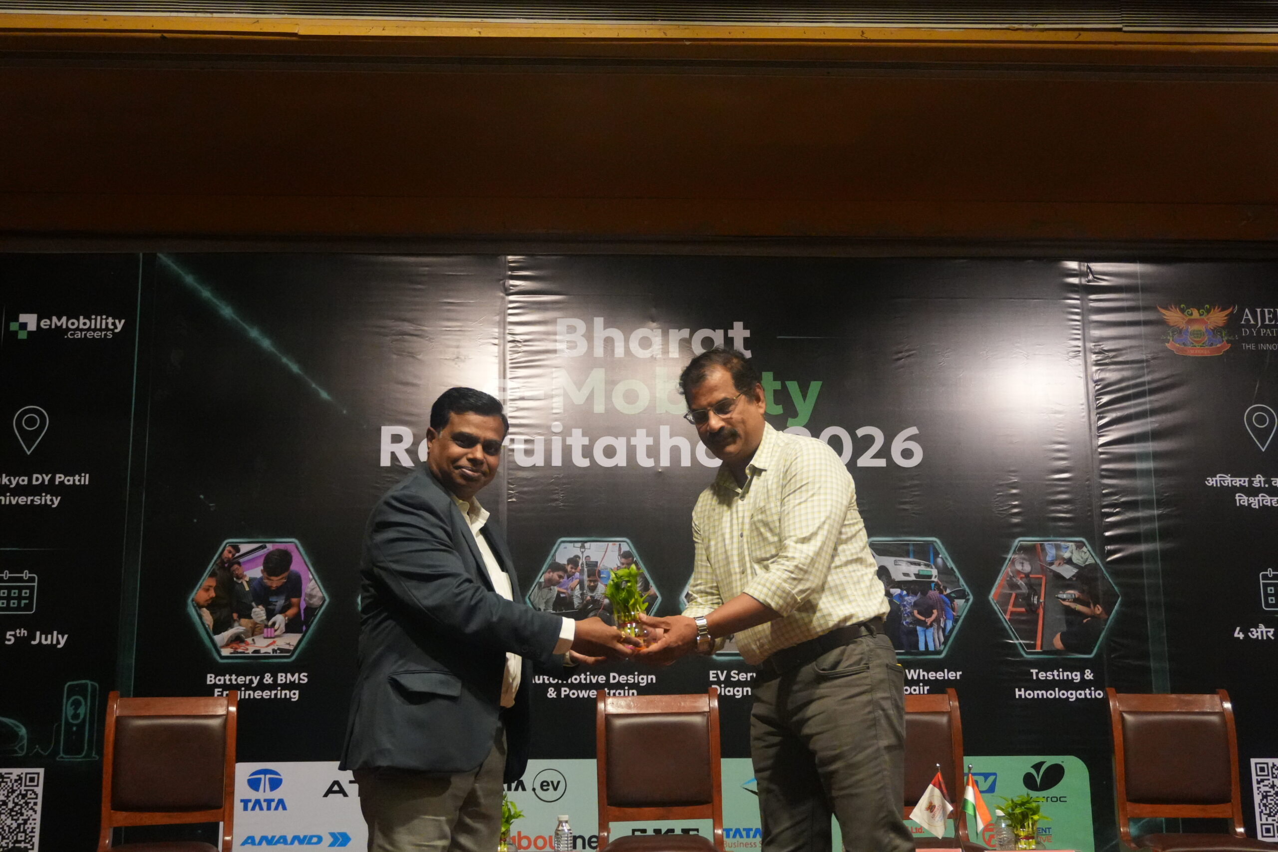 LabourNet felicitation moment